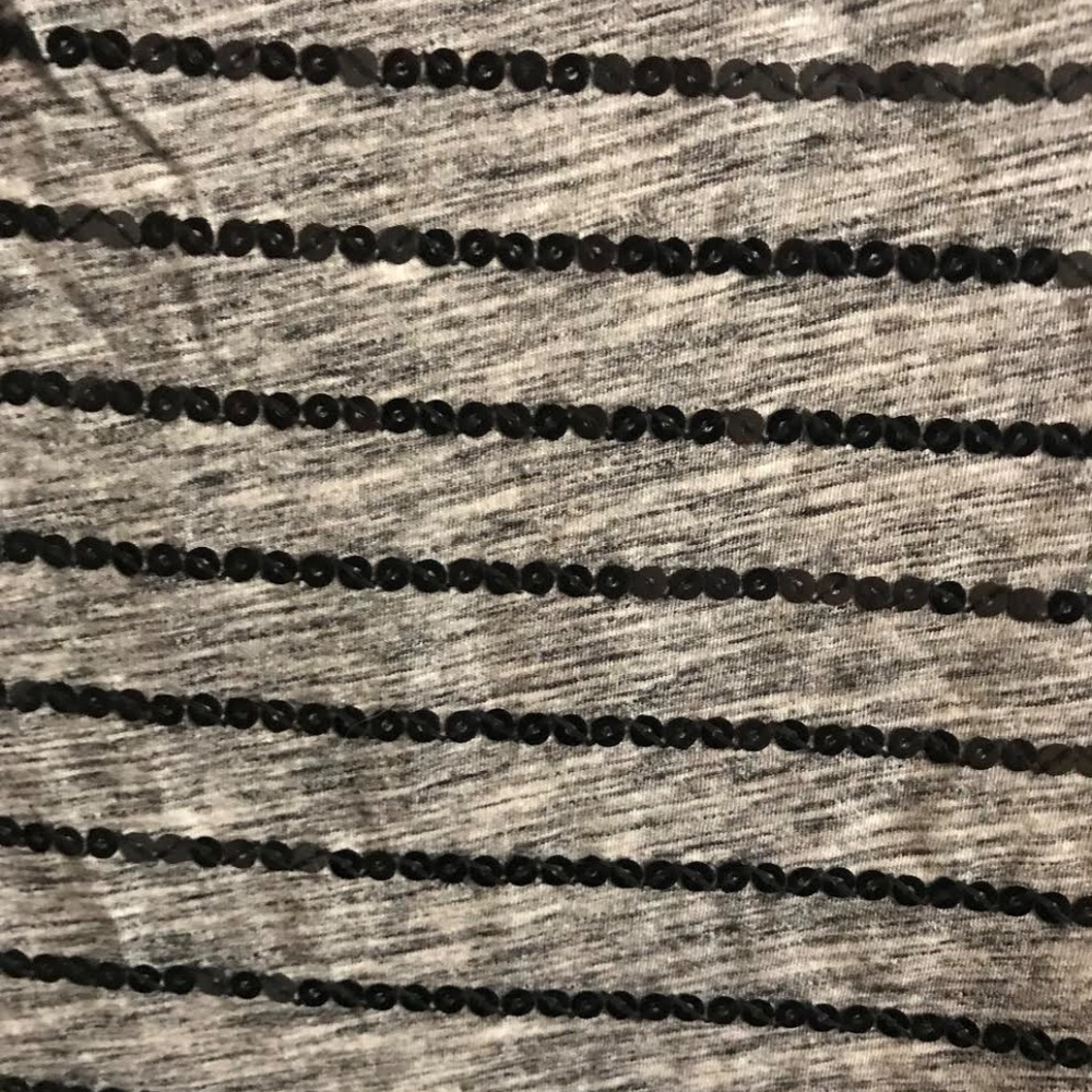 Loft Sequin Tank Top - Picture 3 of 4